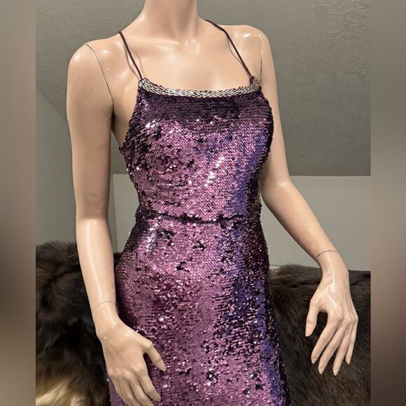 Sexy & Stunning Sequins and Beads Strappy Backless Mermaid Gown - Picture 10 of 12
